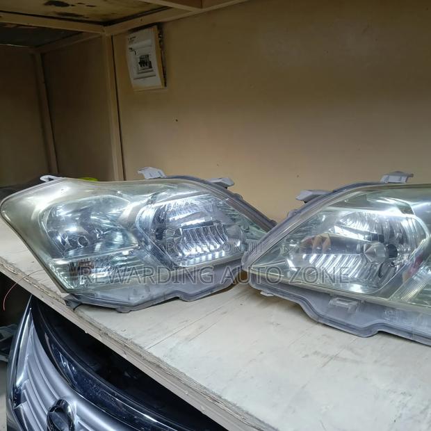 Premio 265 Zenon Headlights Greenish