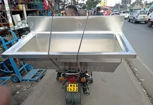 First Class Scrub Sink