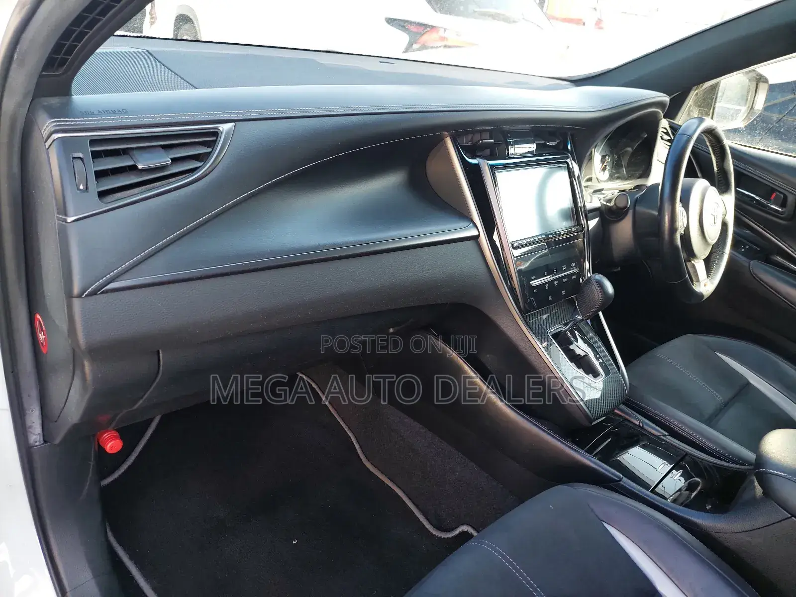 Toyota Harrier 2018 White