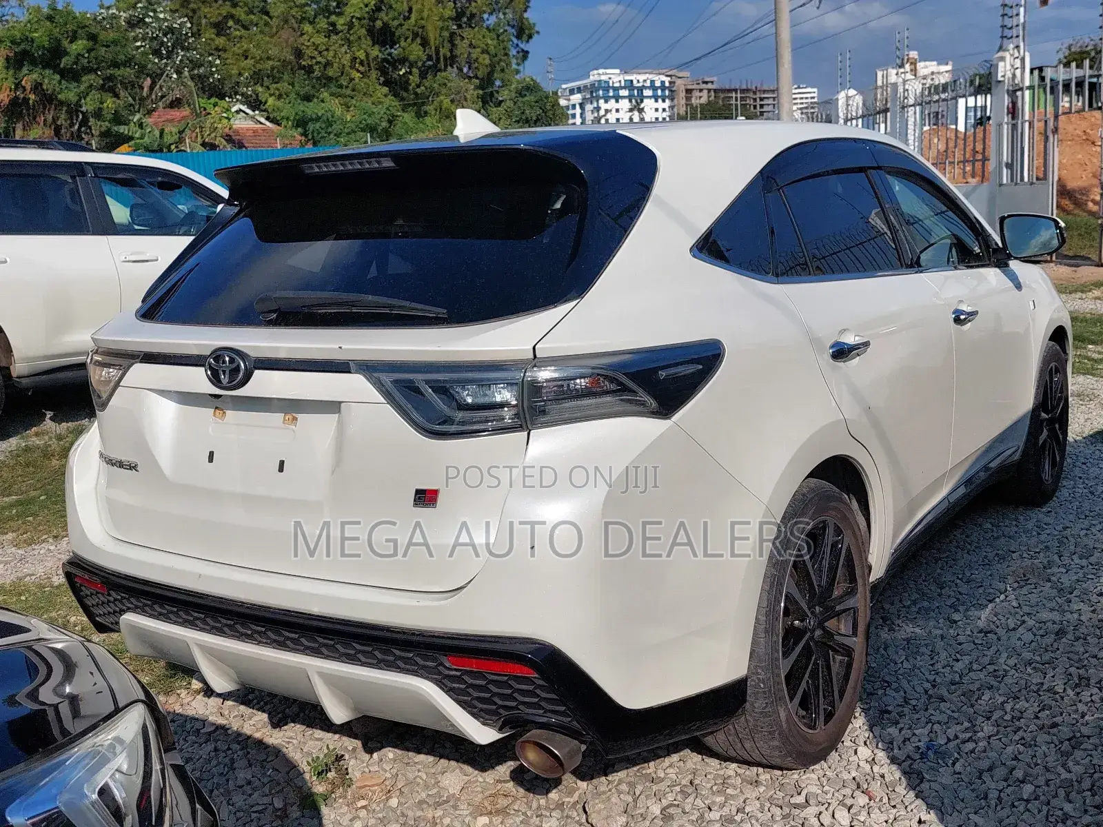Toyota Harrier 2018 White