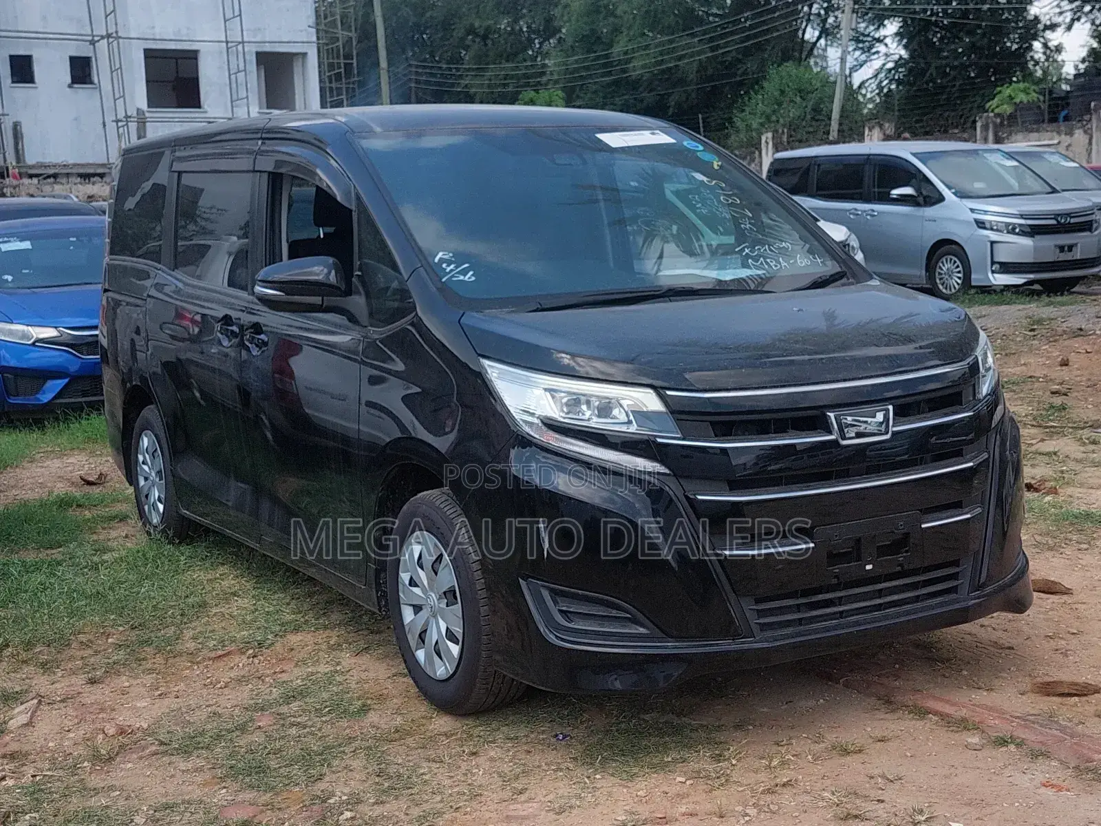 Toyota Noah 2018 Black