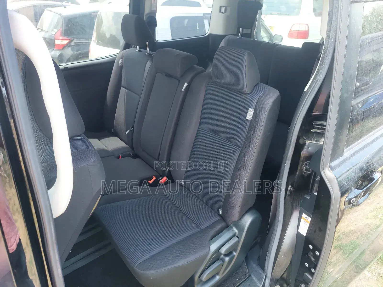 Toyota Noah 2018 Black