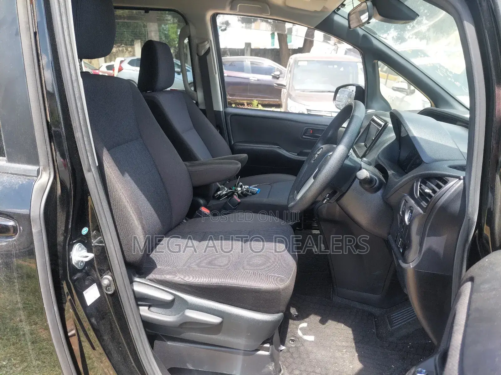 Toyota Noah 2018 Black