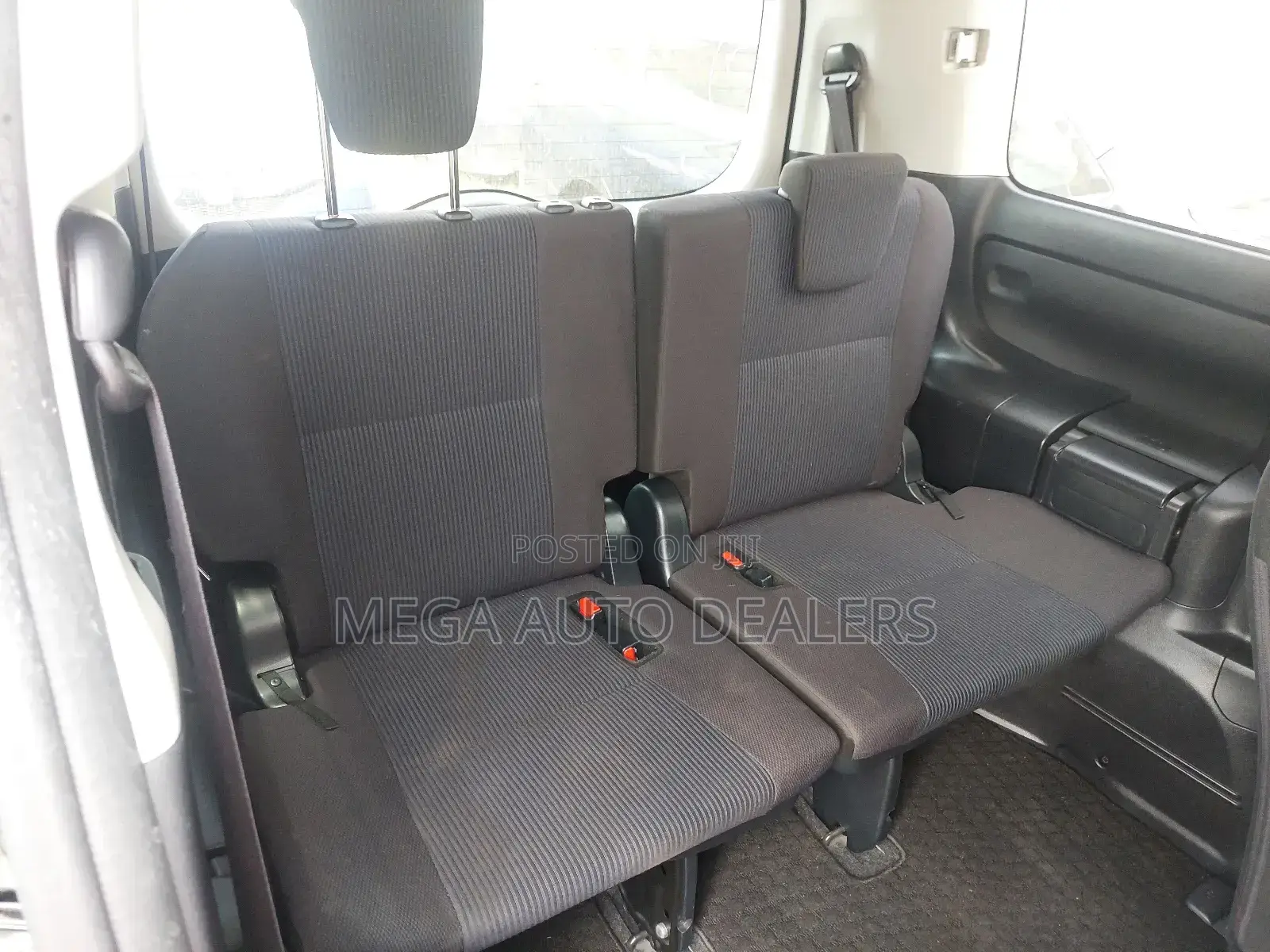 Toyota Noah 2018 Black