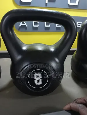 8kg Kettlebell Ergonomic Handle Design Bold Calibration