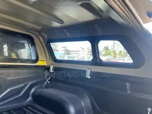 Toyota Hilux 2018 Matt Black