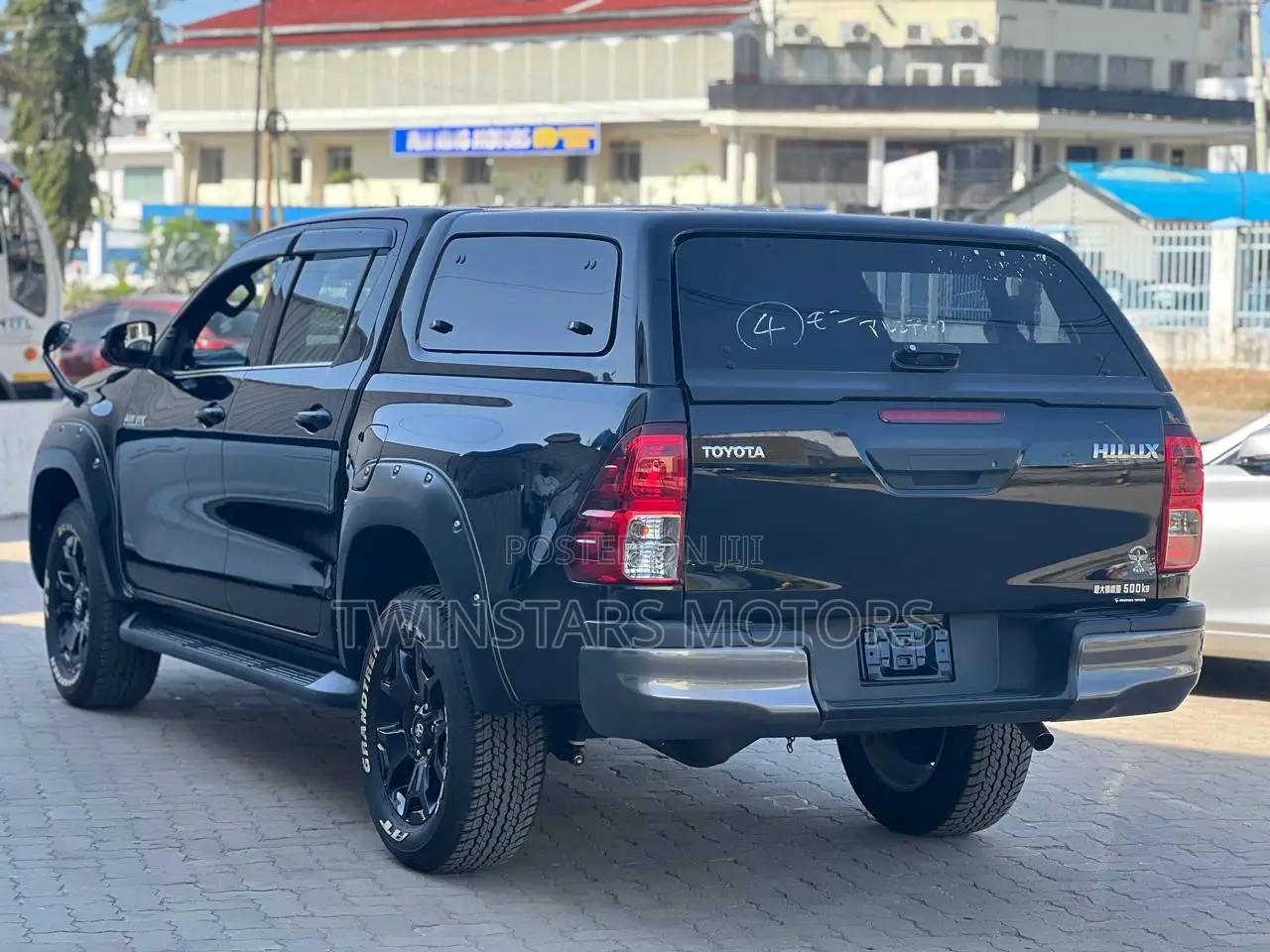 Toyota Hilux 2018 Matt Black