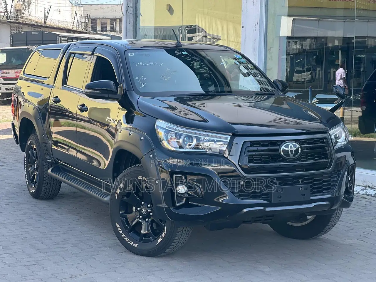 Toyota Hilux 2018 Matt Black