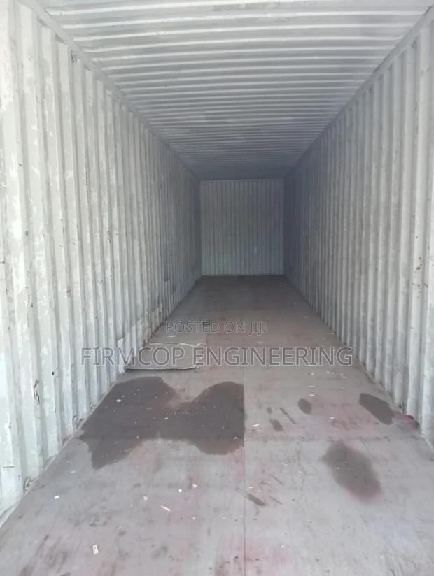 Clean and Genuine Container Spaces