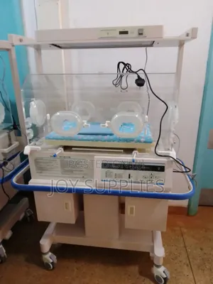 Infant Incubator