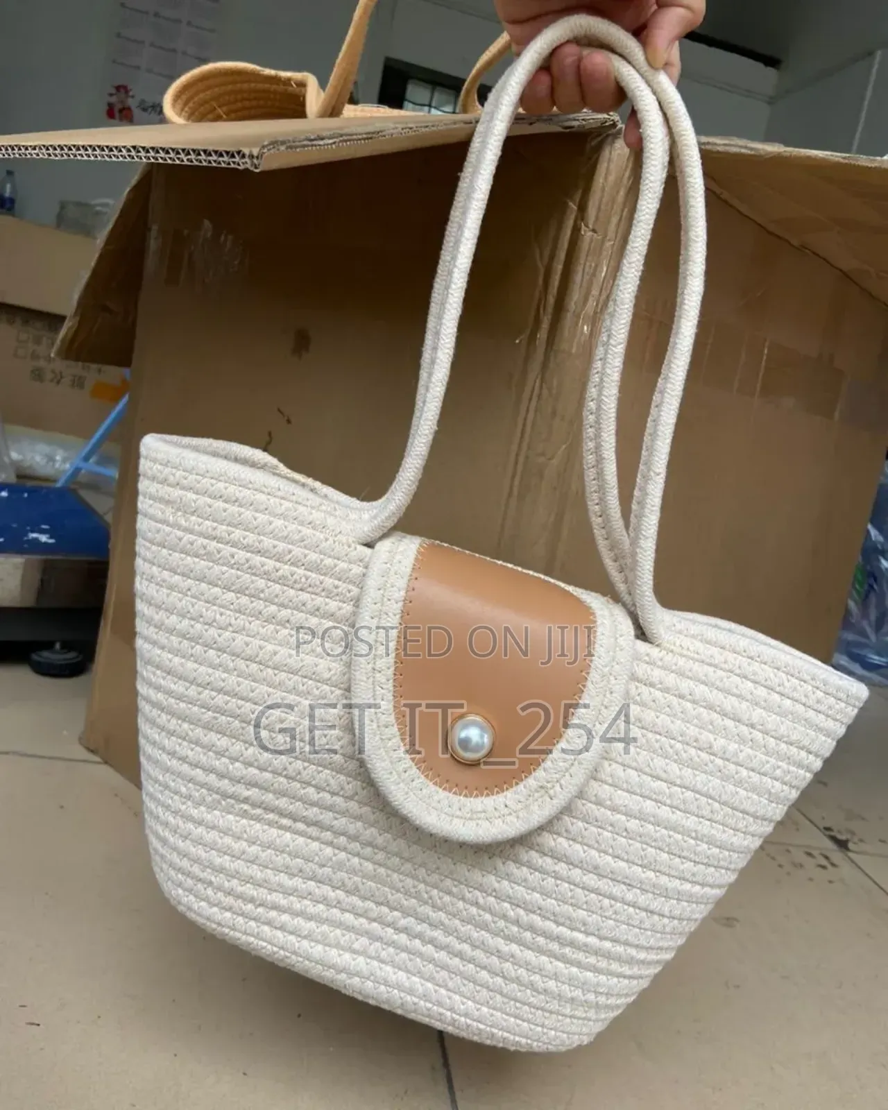 Modern Kiondo 
Colours 2
Quality