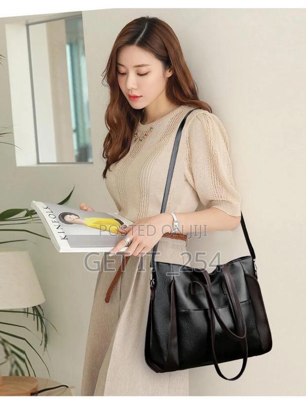 . Women Hand Bag Fully
Material Soft Leather
Size 35*30 Cm - thumbnail 2