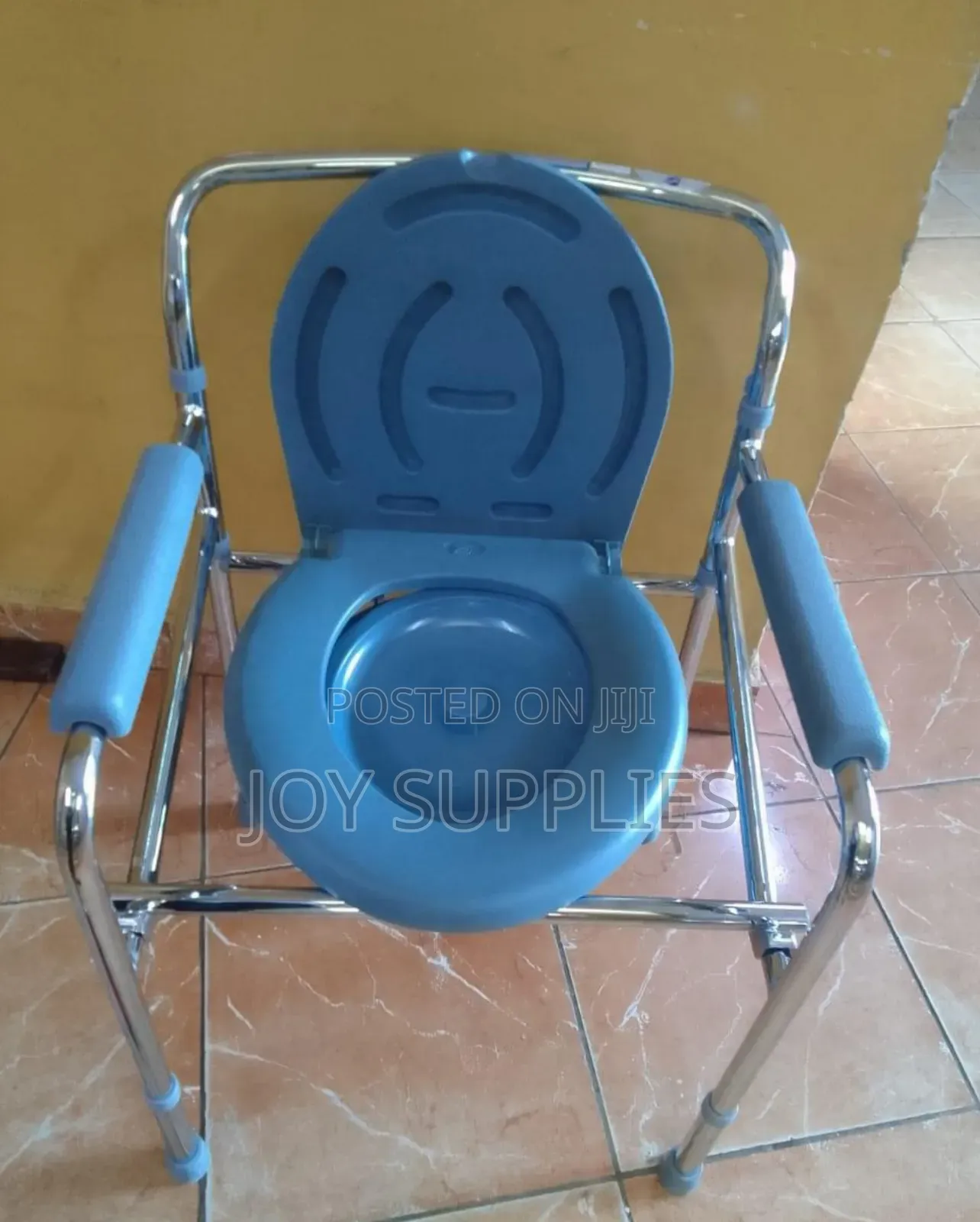 Commode Seat Without Castors