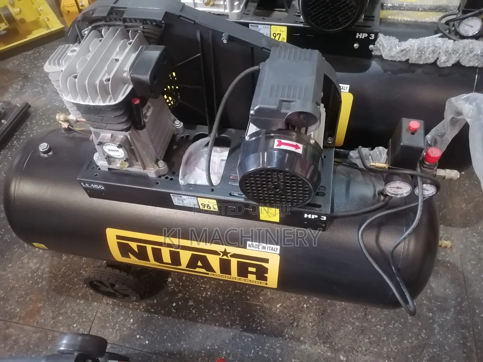 NUAIR ITALIAN AIR Compressor Electric Powered