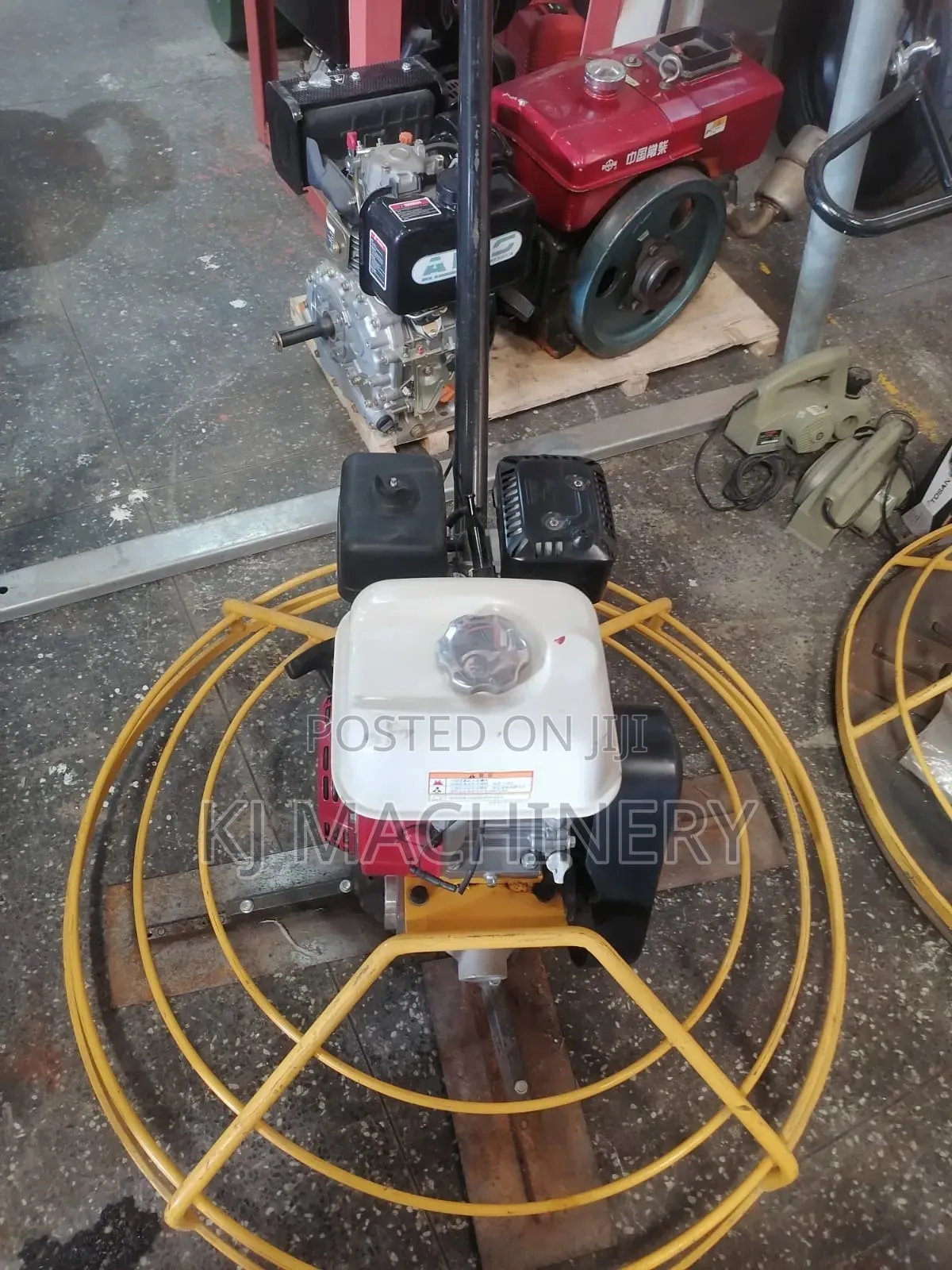 Power Trowel Heavy Duty With Honda Engine.
