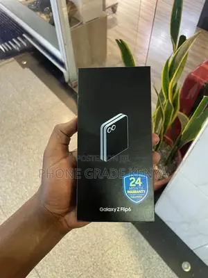 New Samsung Galaxy Z Flip6 256 GB Blue