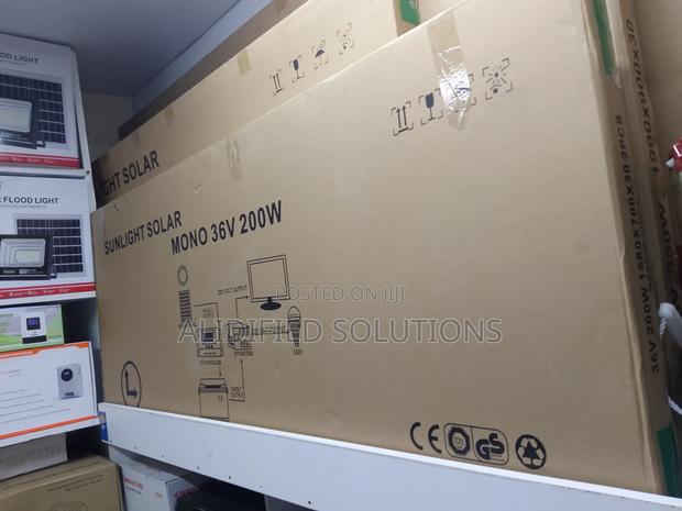 All Weather Solar Panel<>200w Sunlight Panel - main view