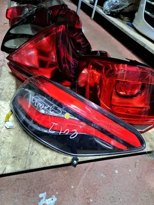Crown 2018-2022 Back Tail Light