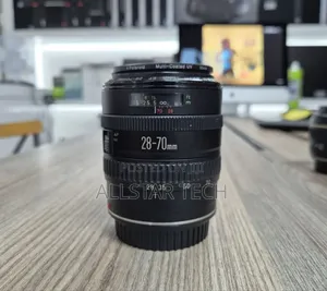 Canon Ef 28-70mm F/3.5-4.5 Ii