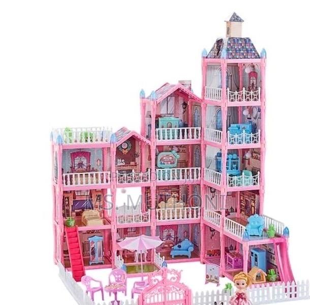 374 Pieces ,15 Rooms Diy Glowing Doll House* - thumbnail 4
