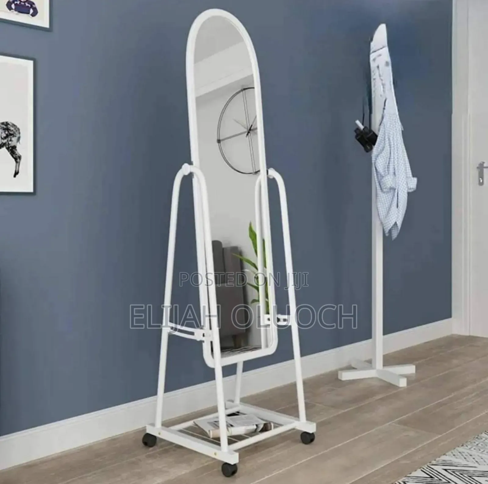 A34 Dressing Mirror With Wheels and Storage Rack