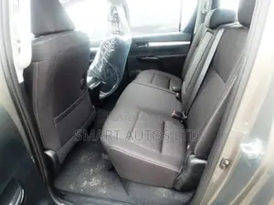 New Toyota Hilux 2024 Brown