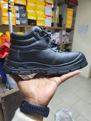 Hiview Leather Safety Shoes/Boots