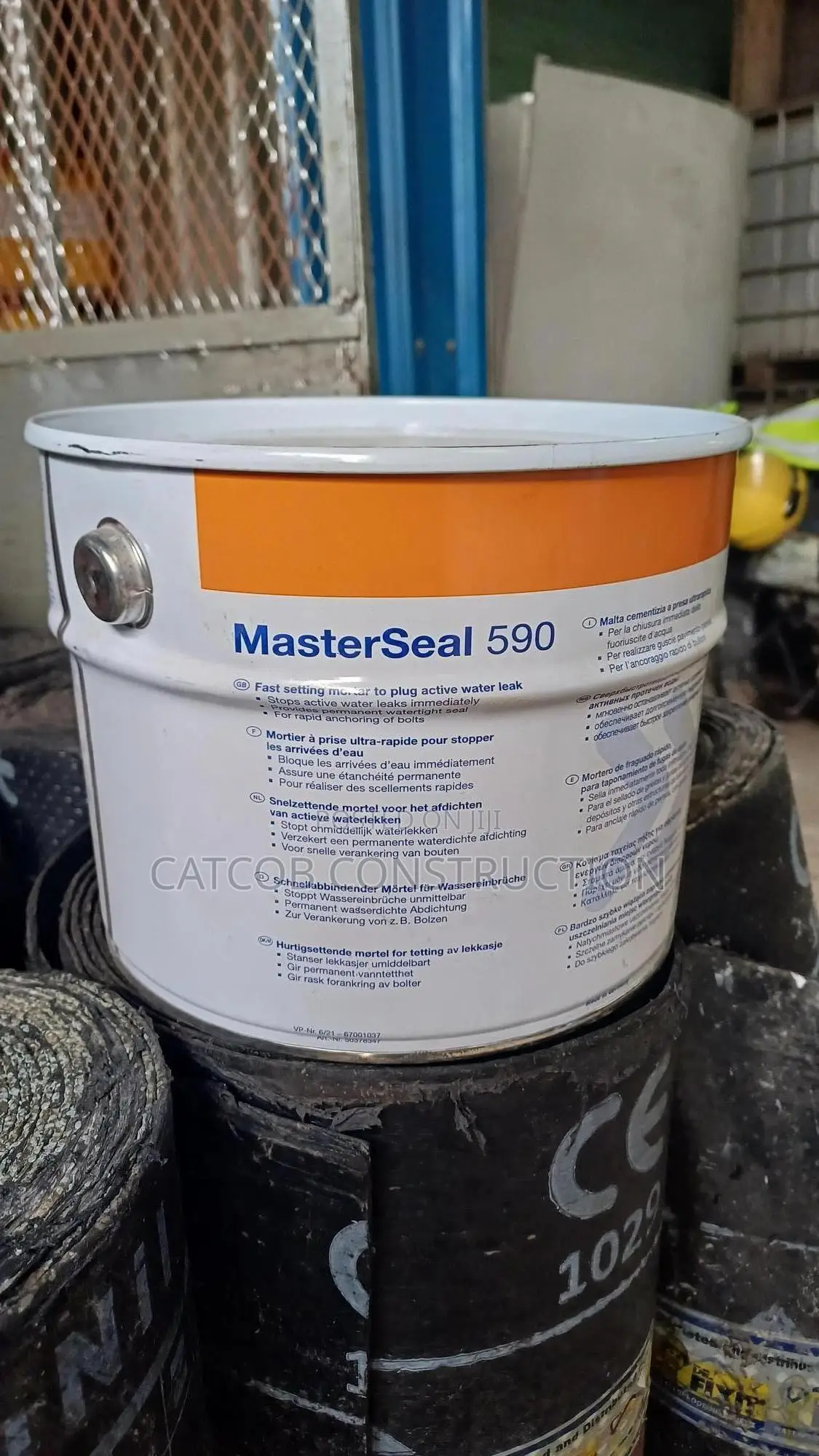 Quick Drying Leaking Crack Repair, Masterseal 590, Sikaplug