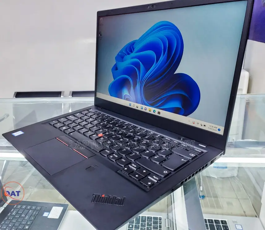 Laptop Lenovo ThinkPad X1 Carbon 12GB Intel Core I7 SSD 512GB