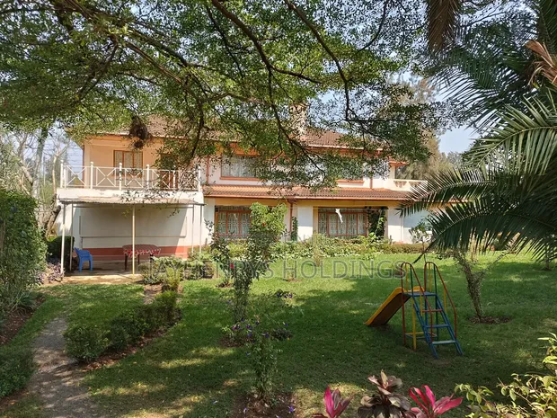 5bdrm House in Thome Estate for sale