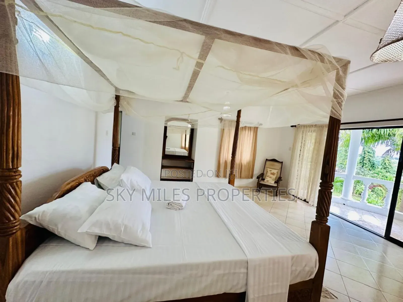 Mtwapa,Luxury Creek Beach Villa Available for Holidays