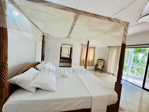 Mtwapa,Luxury Creek Beach Villa Available for Holidays