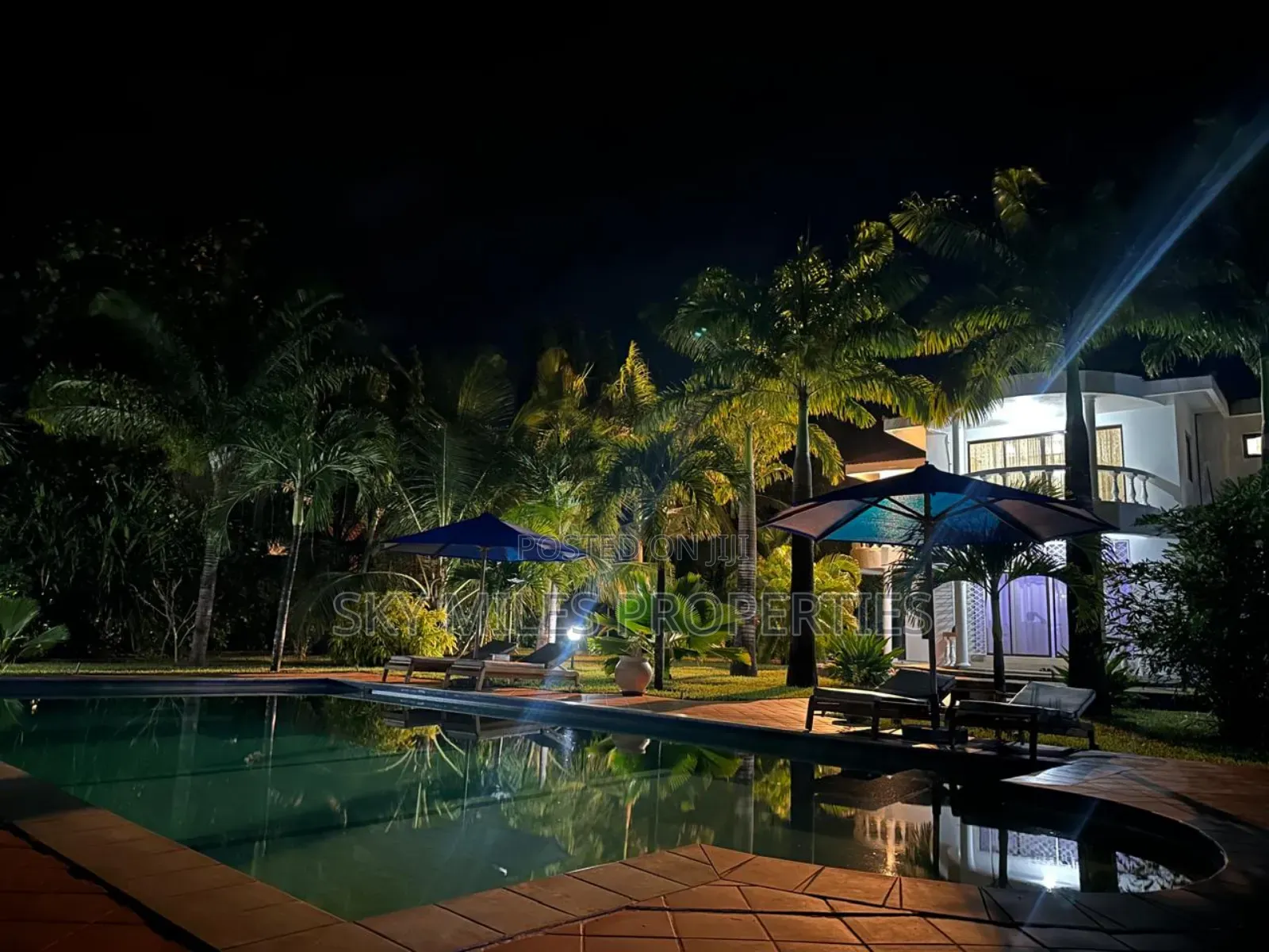 Mtwapa,Luxury Creek Beach Villa Available for Holidays