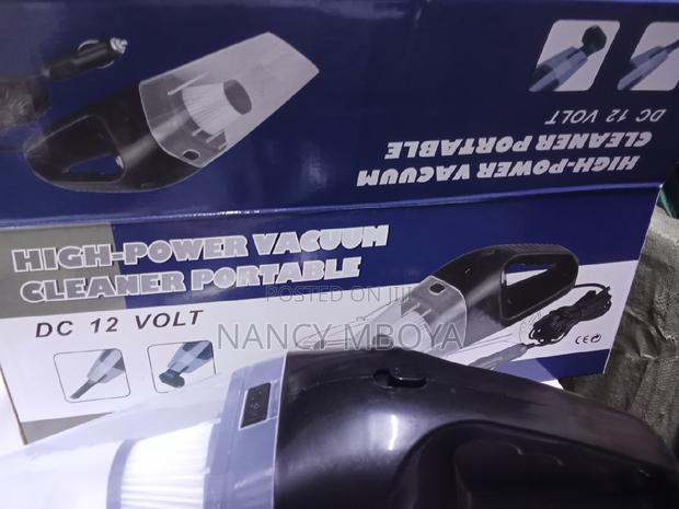 High Power Car Vacuum Cleaner - thumbnail 3