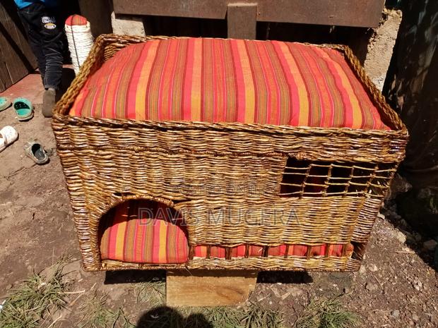 XL Cat Bed With Scratch Post and Cave - Locally Made - thumbnail 3