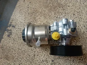Power Steering Pump 2TR