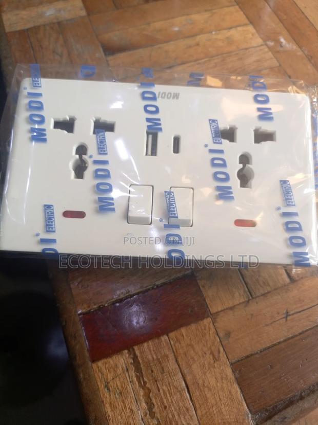 Twin Socket USB With Type C Port