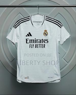 Real Madrid Jersey - thumbnail 2