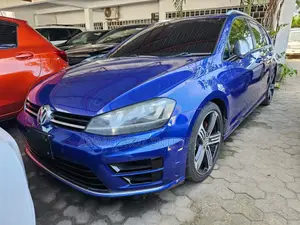 Volkswagen Golf R 4-Door 2016 Blue