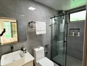 4bdrm Apartment in Kileleshwa for sale