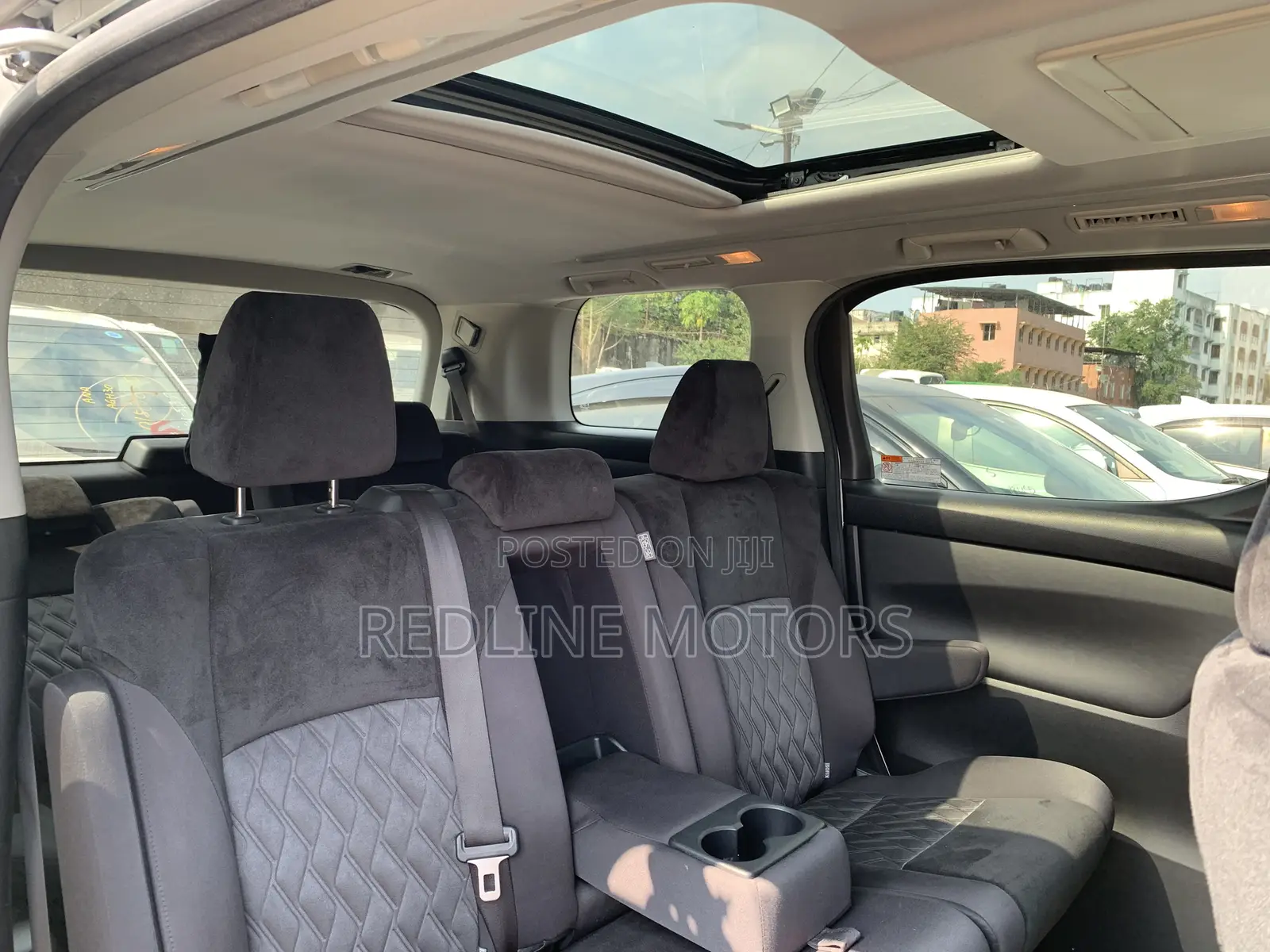 Toyota Alphard 2018 White