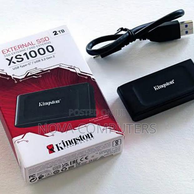 Kingston XS1000 Portable External SSD 1TB - Black - main view