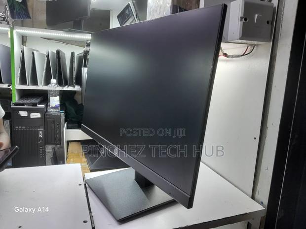 Hp Edge to Edge Monitor - thumbnail 3