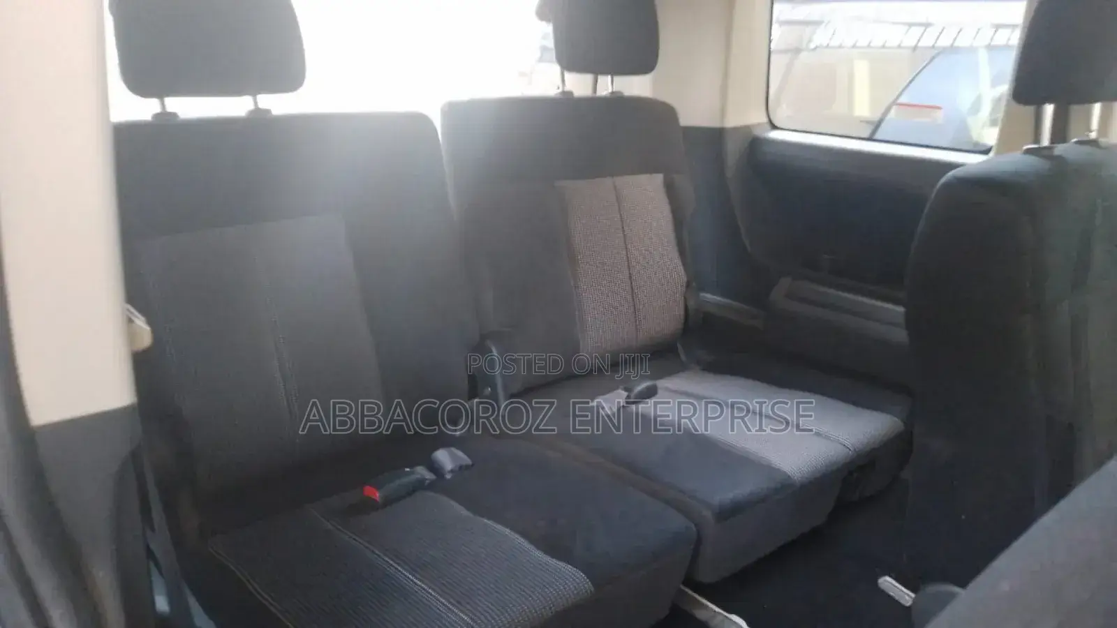 Mitsubishi Delica 2017 Silver