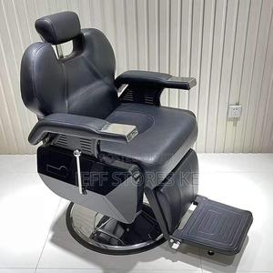 Adjustable Jumbo Barber Chair - thumbnail 2