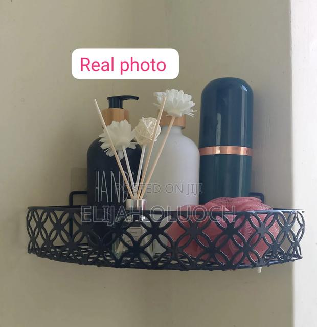 Rust Proof Heavy Gauge Triangular Metallic Corner Shelf