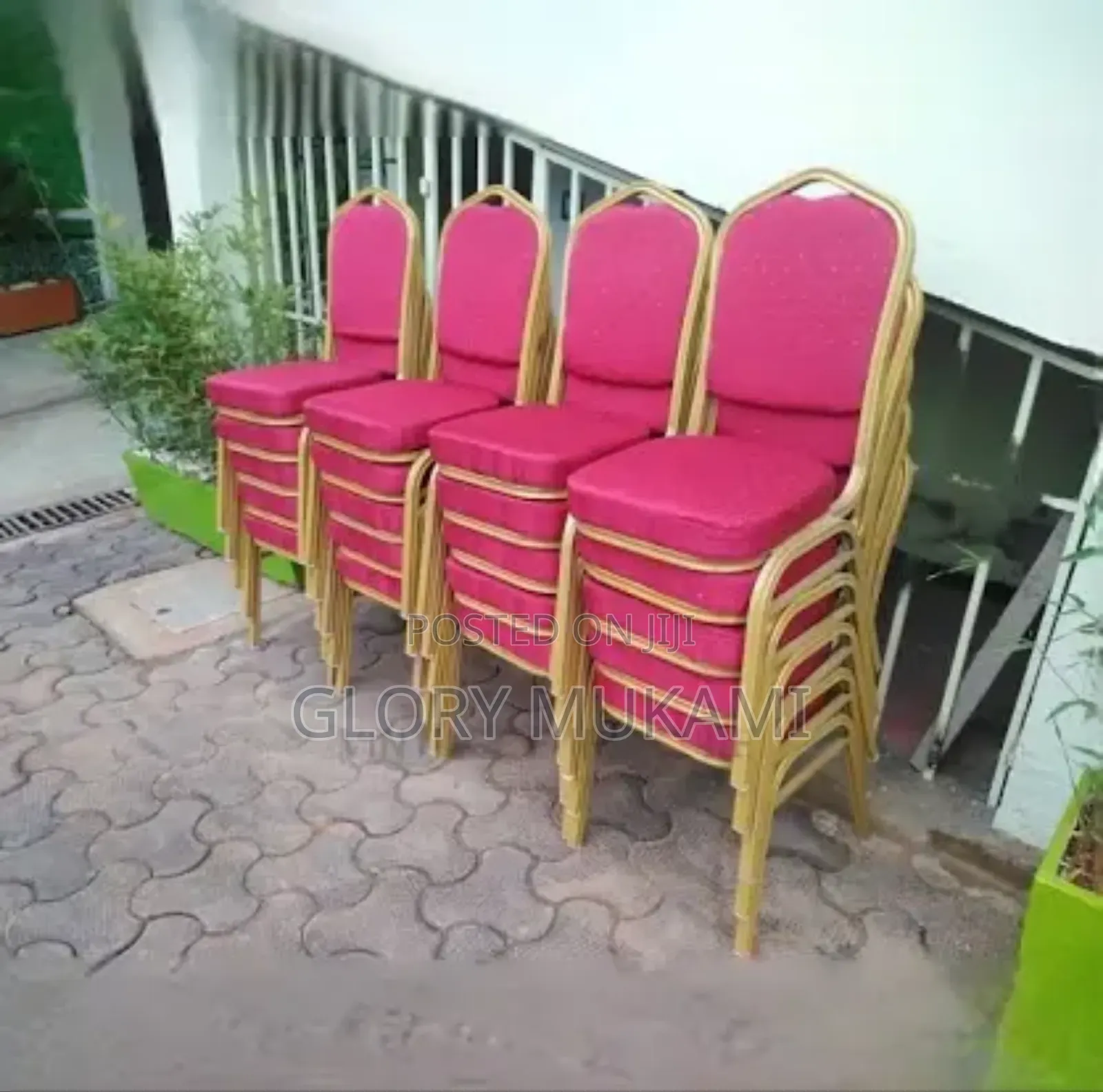 Quality Brand New Confrence Chairs