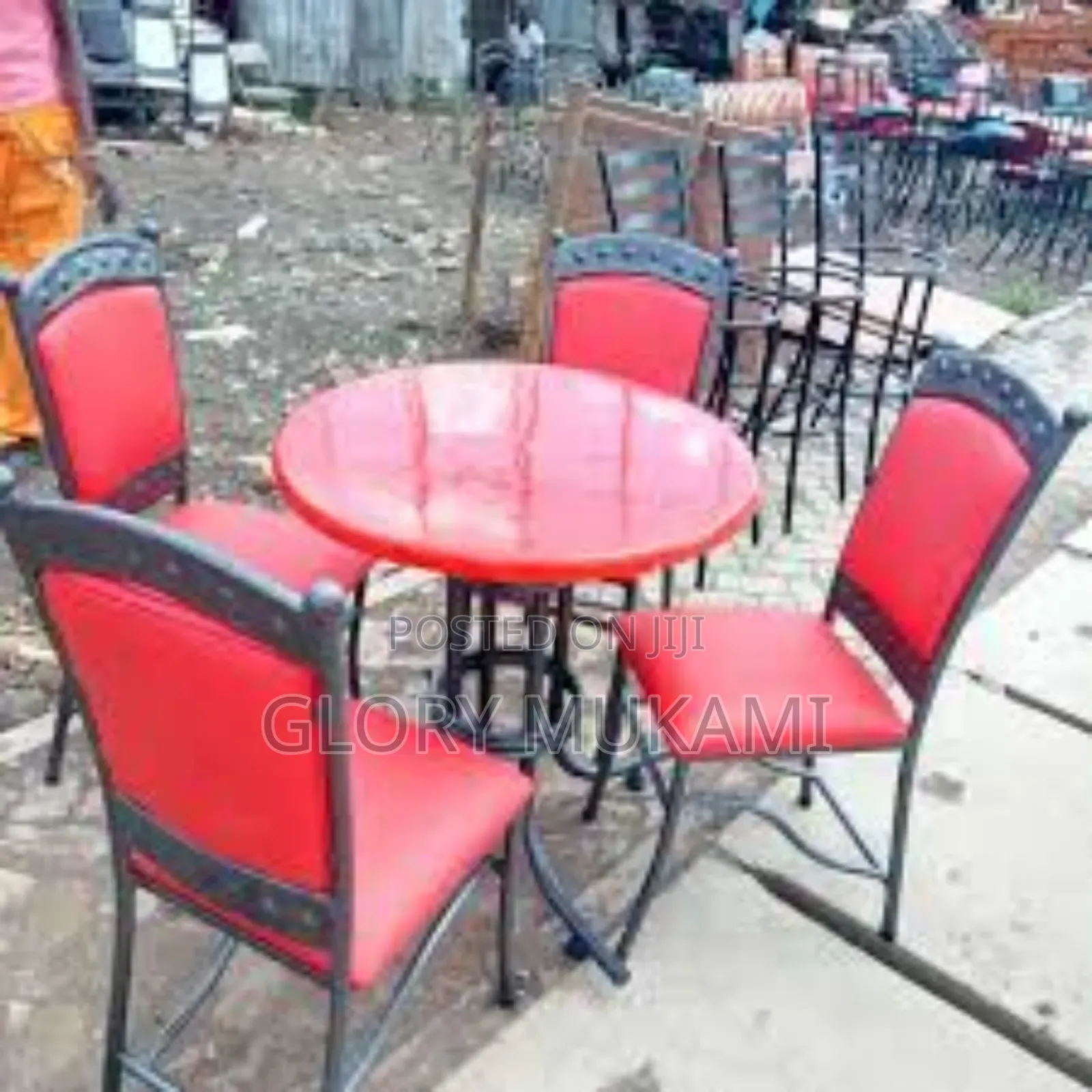 Luxury Restaurant Table With 4 Executive Chairs Red