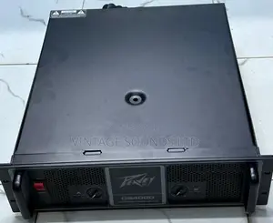 Peavey Cs4000 New Series Power Amplifier (48transistors)