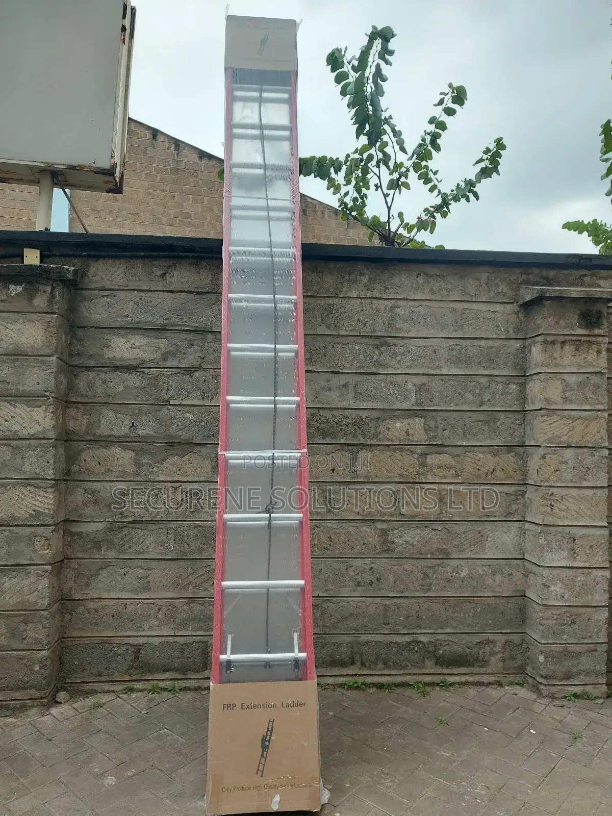 2by14trends/28ft/8.4metets Fibreglass Extension Ladders